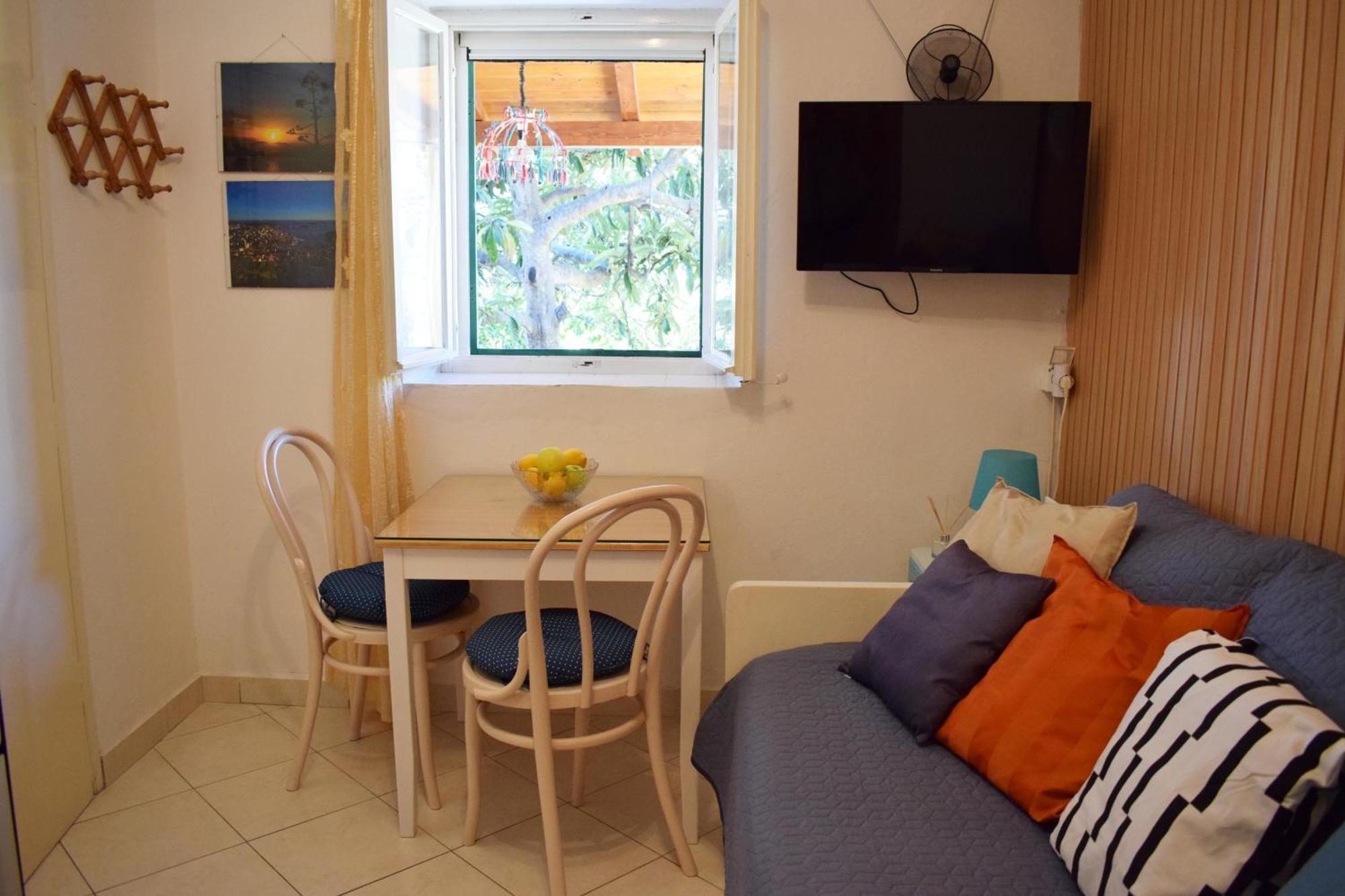 Lina Vrankovic Apartments フヴァル エクステリア 写真