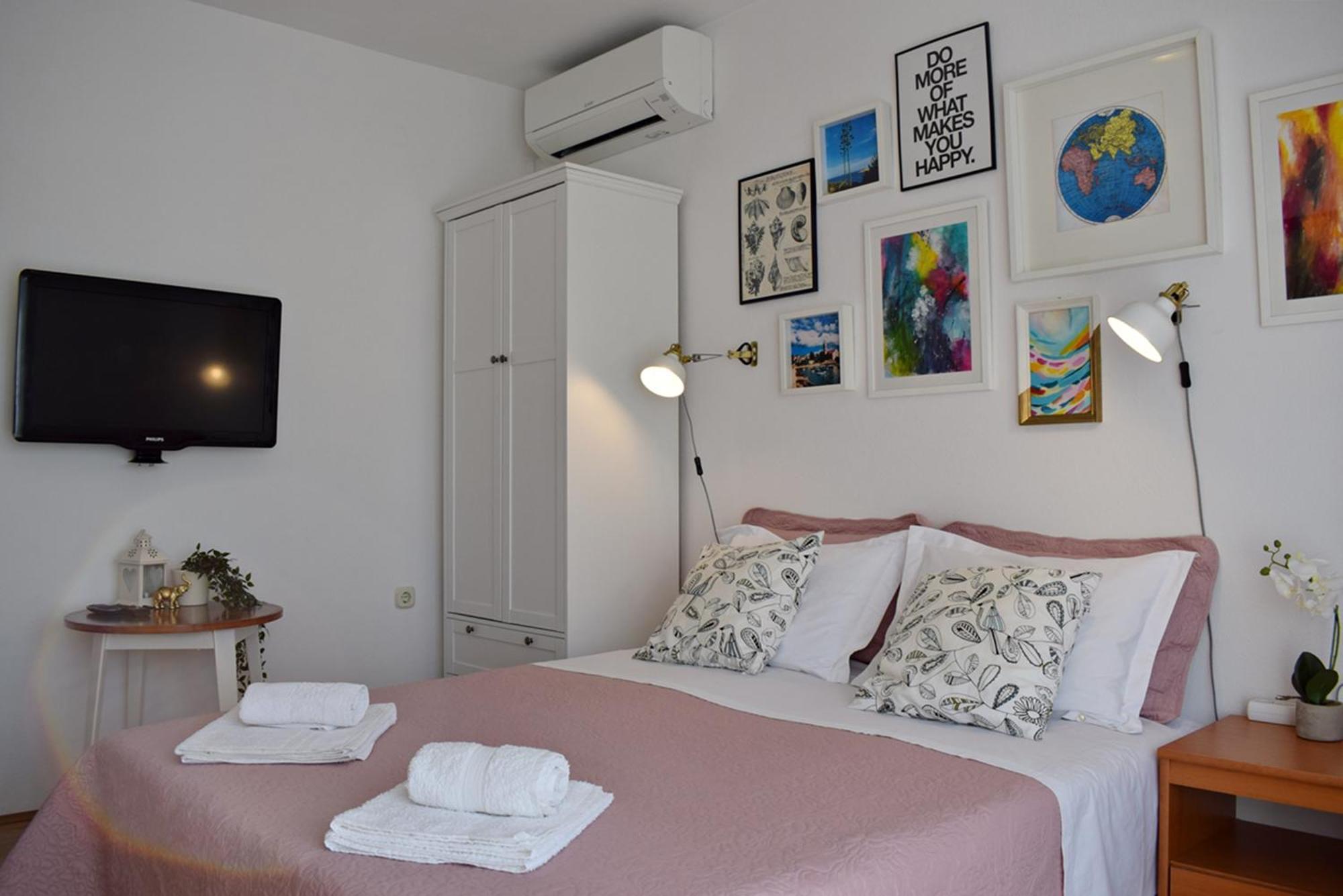 Lina Vrankovic Apartments フヴァル エクステリア 写真
